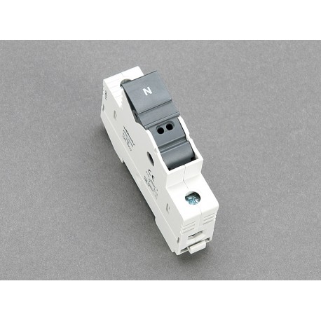 31258 - 31258 WÖHNER Ambus Easywitch 10x38, 690V, 32A N module