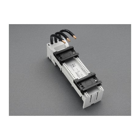 32535 - 32535 WÖHNER Adapter EQUES 60Classic 63A, 2 adjustable guides, 54mm L: 200 for Allen-Bradley 140M-F