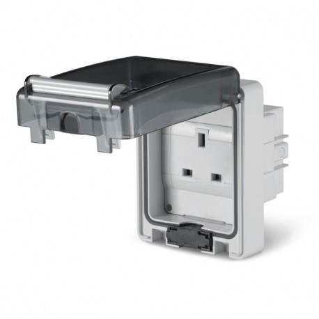 570.6413 - 570.6413 SCAME BS STANDARD SOCKET IP66 70x87 13A