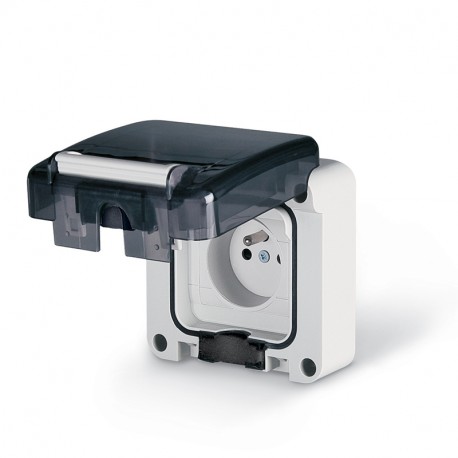 137.4411 - 137.4411 SCAME FLUSH FRENCH SOCKET 2P+E 16A 95X95