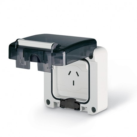 137.4424 - 137.4424 SCAME SOCKET ARGENTINA 10A 95X95 INCASSO