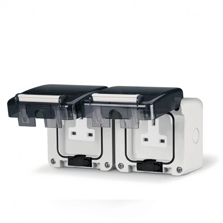 137.6002 - 137.6002 SCAME Twin Un-Sw SOCKET BS1363 13A 195x95