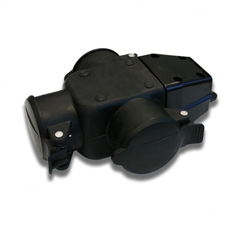 110.3200 - 110.3200 SCAME TRIPLE SCHUKO SOCKET 2P+E 16A IP44