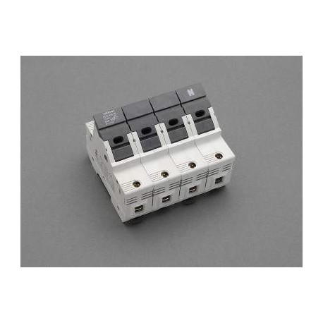 31119 - 31119 WOEHNER Ambus EasySwitch 14x51/690V 50A 3 poles+N