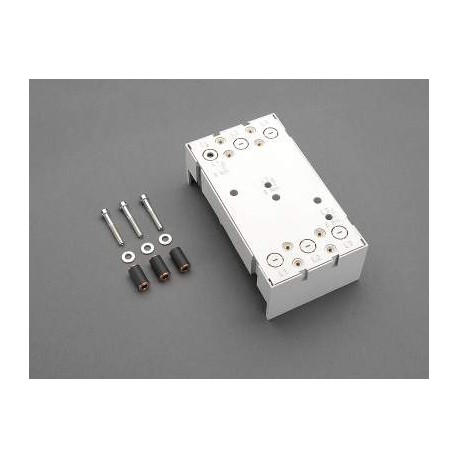 32140 - 32140 WOEHNER 250A adapter for Moeller NZM2, 106X192, 3p