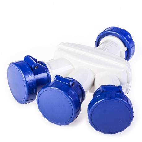 606.3505-479 - 606.3505-479 SCAME 3-WAY ADAPTOR 2P+E 16A IP66